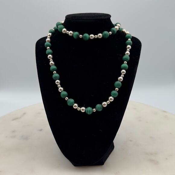 Tiffany & Co Green Malachite Sterling Silver Beads 30" Vintage Necklace Gift Box - Picture 1 of 10